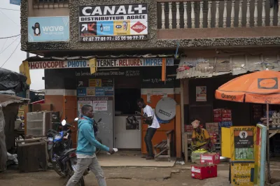 A busy street in Cote D’Ivoire