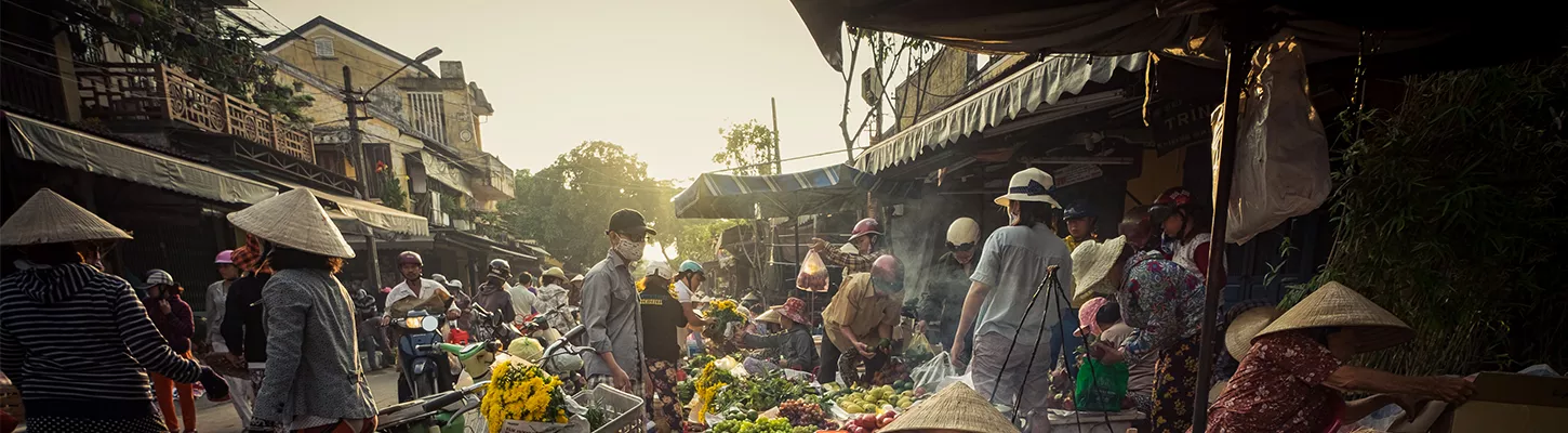 The fresh market (Vietnam) -- Wen Jye Chan, 2016 CGAP Photo Contest